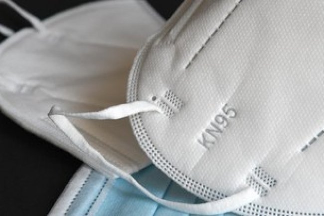 Gubri Beserta Unsur Forkopimda Riau Sosialisasi Prokes dan Bagikan Masker