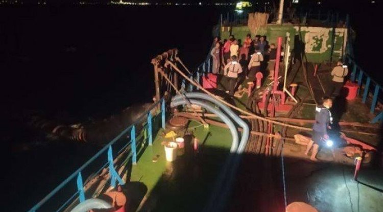 Kapal Pencuri 21,5 Ton BBM Jenis Solar Milik Pertamina Berhasil Ditangkap