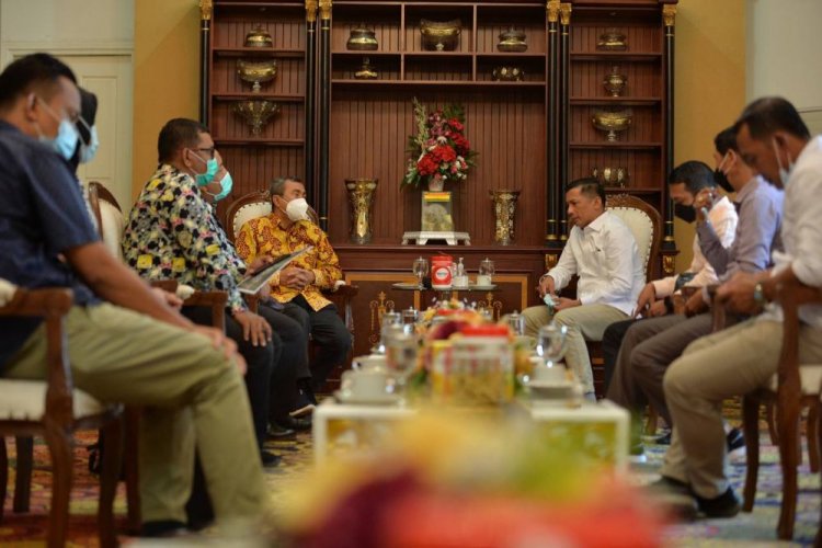 Gubernur Riau Terima Kunjungan Bupati Kepulauan Meranti