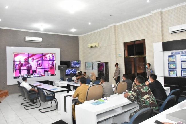 Kapolres dan Bupati Bengkalis Ikuti  Launching Aplikasi SINAR Secara Virtual