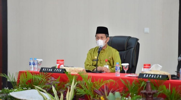 Pj Sekdaprov Riau Pastikan Stok Bahan Pokok Jelang Ramadan Terpenuhi