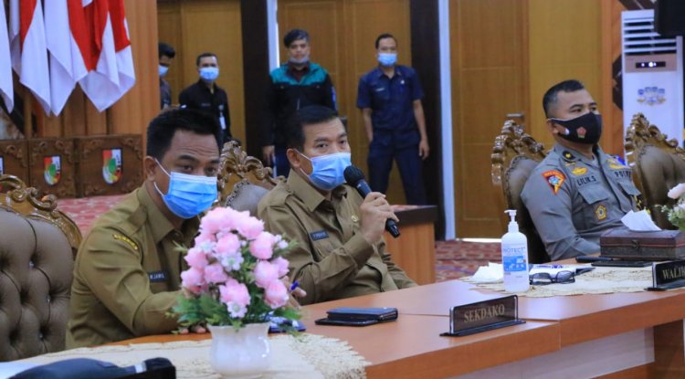 Walikota Pekanbaru Dorong Percepat Pemetaan RW yang Masuk Zona Merah Covid-19