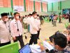 Walikota Pekanbaru Tinjau Vaksinasi Massal di UIR
