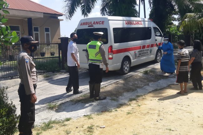 Kasus Covid 19 Kembali Meningkat, Satgas Bencah Lesung Kembali Evakuasi Warga Yang Terpapar