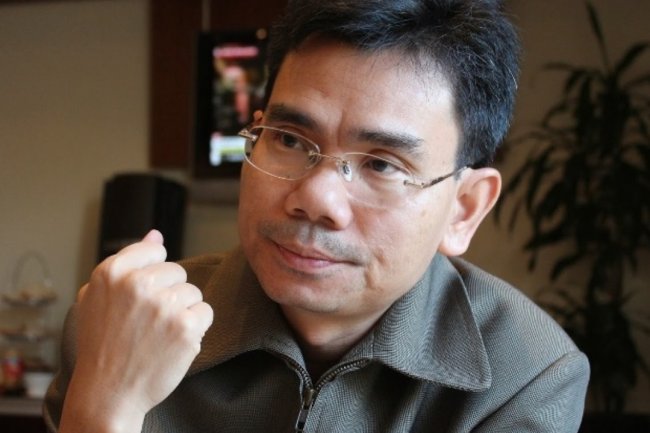 Kepercayaan Masyarakat Terhadap Jokowi Terkait Penangan Covid-19 Meluncur Dibawah 50 Persen