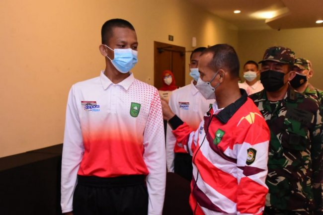 Pesan Danrem 031/WB Bekali Wawasan Kebangsaan untuk Paskibra Riau