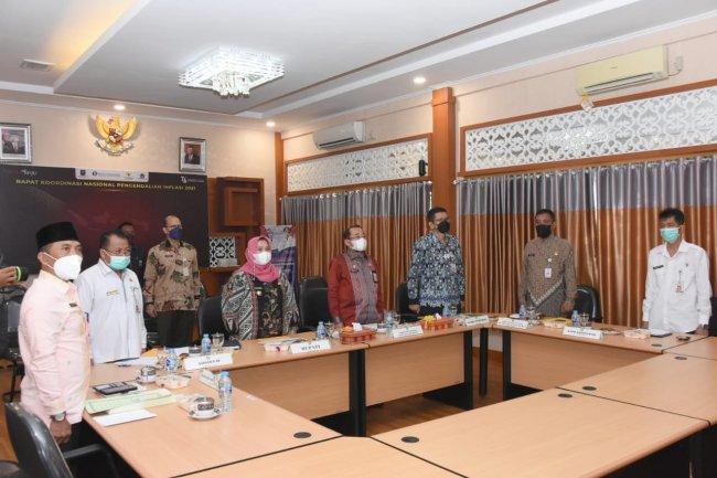 Rakornas Pengendalian Inflasi 2021 Di Ikuti Bupati Kasmarni