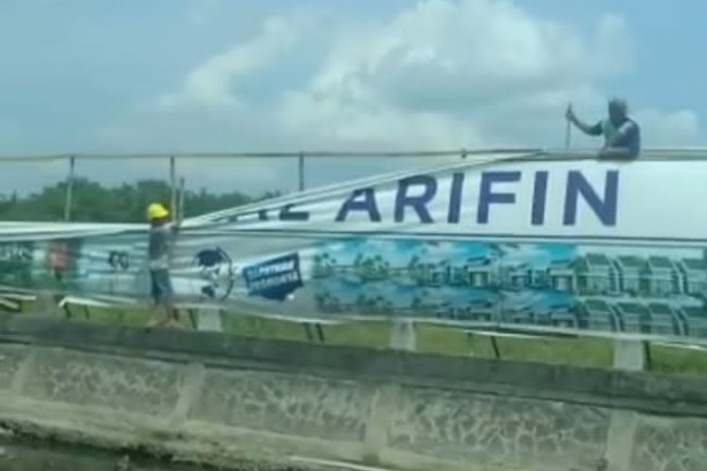 DIDUGA TIDAK MILIKI IZIN & MEMBANGUN DIKAWASAN RTH DEVELOPER ‘SENTRAL ARIFIN' NEKAT MEMBANGUN 157 UNIT PERUMAHAN