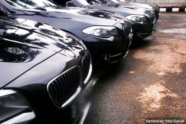 Bapenda Riau Bakal Bakal Turun Tangan Kejar Tunggakan Pajak Mobil Mewah