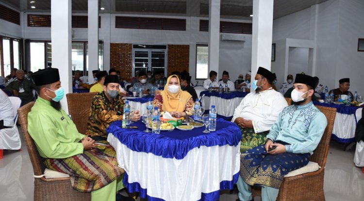  Sampaikan Visi Misi Kepada Masyarakat, Bupati Kasmarni Gandeng Mubaligh