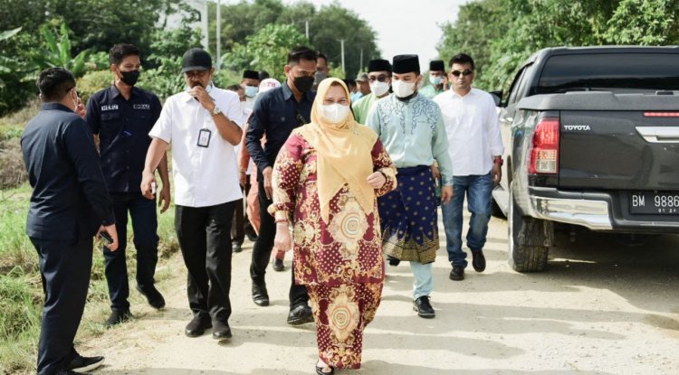 Bupati Kasmarni Tinjau Sejumlah Proyek di Rupat Utara, Targetkan Tepat Waktu