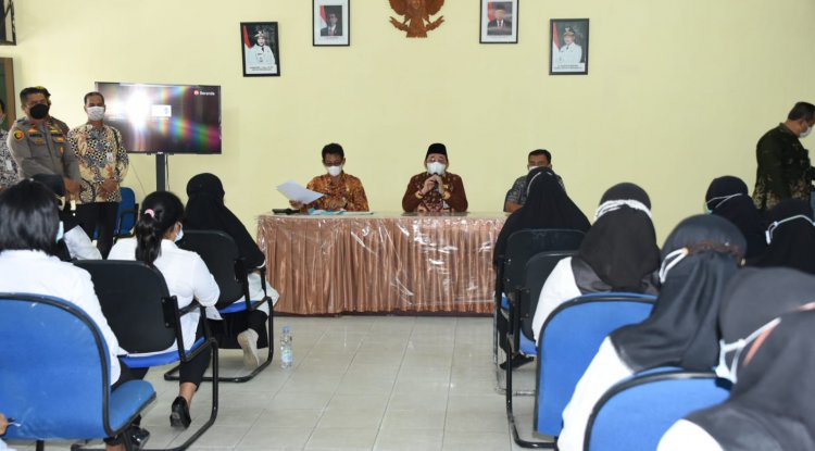 Sekda Bengkalis Semangati Peserta SKD CPNS Agar Tetap Konsentrasi dan Fokus