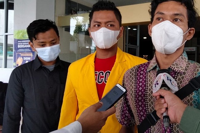 Selain Mahasiswa UNRI, Mahasiswa Unilak Riau Juga Buru Oknum Politisi IA
