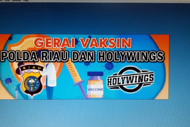 Polresta Pekanbaru dan Polda Riau Lakukan Vaksinasi Massal bersama Holywings Pekanbaru