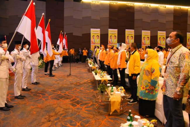 Bupati Kasmarni Hadiri Pelantikan DPD dan DPC Ormas MKGR Se-Provinsi Riau