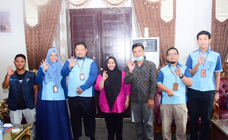 Dukung Sensus Penduduk 2020 lanjutan, Bupati Kasmarni Berikan Data Kependudukan