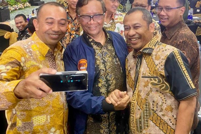 Wakil Bupati Bagus Santoso Sebut Etika Pemerintahan Tergerus Akibat Demokrasi Tanpa Etika