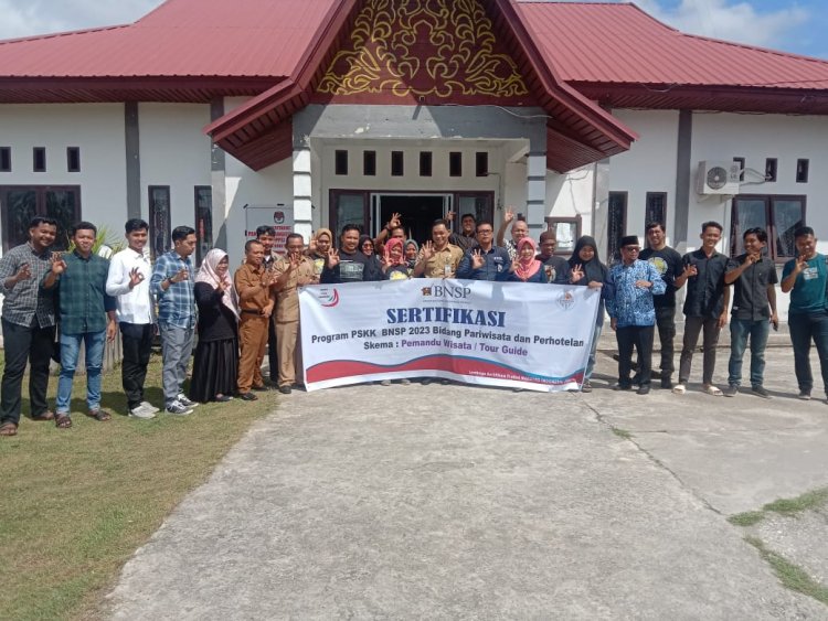Fortukindo Lakukan Sertifikasi Pemandu Wisata Desa Bukit Batu
