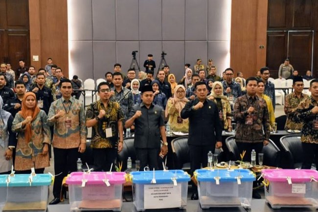 Ketua DPRD Kota Pekanbaru Muhammad Isa Lahamid, S.T., M.H Instruksikan Kawal Rapat Rekapitulasi Suara Pilkada 2024