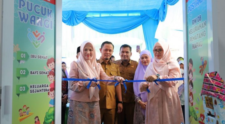 Walikota dan Ketua TP PKK Kota Pekanbaru Resmikan Posyandu Pucuk Wangi di Kulim