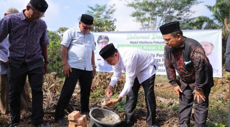 Wawako Letakkan Batu Pertama Lembaga Tahfidz di Rumbai Timur